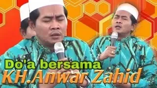 Download Berdo'a jauhkan dari wabah bersama KH Anwar Zahid MP3