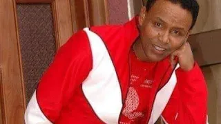 Qamar Yusuf Naf Si Uume 