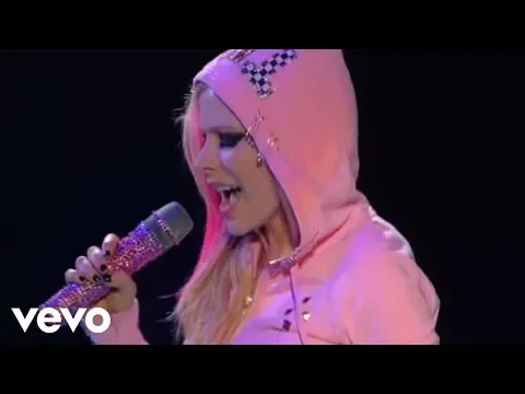 Download MP3 Avril Lavigne - Sk8er Boi (The Best Damn Tour - Live In Toronto)