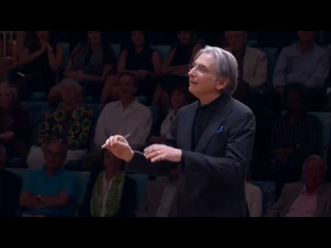 Mahler Symphony No. 5, 1/2. Michael Tilson Thomas, New World Symphony. Ansel Norris, trumpet.