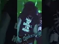 Download Lagu Guns N' Roses - The Garden (live) 4