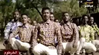 انا افريقي انا سوداني اداء خرافي الكورال وشرحبيل ومطربي من افريقيا 