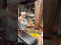 Turkish Man selling FRESH \u0026 Hot Doner Kababs #döner #donerkebab #istanbul