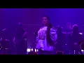 Download Lagu Ariana Grande - Honeymoon Avenue LIVE (Sweetener Sessions Chicago)