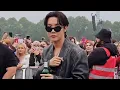 Download Lagu 【FULL FANCAM】BTS J-Hope Dancing \u0026 Reaction to IVE Performance at Lollapalooza Berlin 2025 | 방탄소년단제이홉