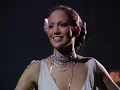 Jennifer Lopez - Si Ya Se Acabo (from Let's Get Loud)