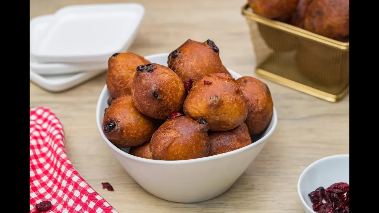 Cranberry Cinnamon Puff Puff