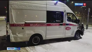 Ночной снегопад стал причиной транспортных заторов и массовых ДТП