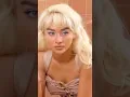 Download Lagu Sabrina Carpenter CAUGHT wearing wigs #sabrinacarpenter