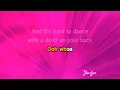 Shake It Out - Glee | Karaoke Version | KaraFun