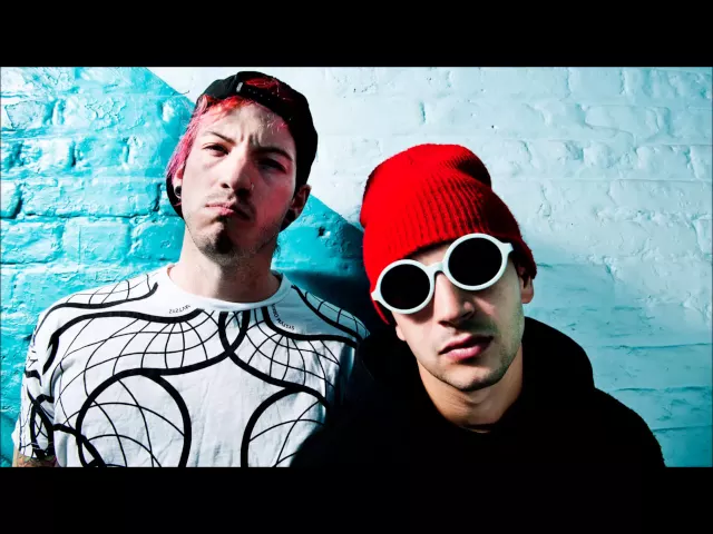 Download MP3 Twenty One Pilots - Stressed Out Ringtone