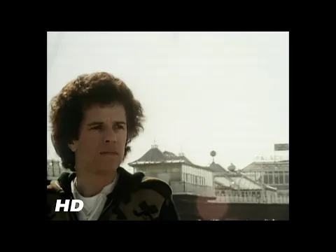 Download MP3 Leo Sayer - When I Need You (Official HD Music Video)