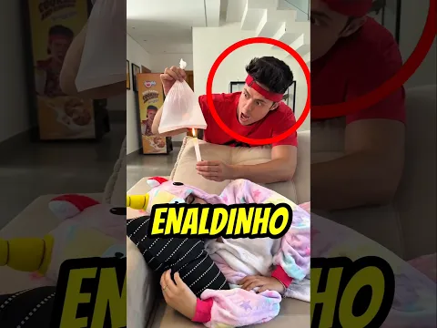O ENALDINHO VAI DEIXAR CAIR ÁGUA EM CIMA DELA