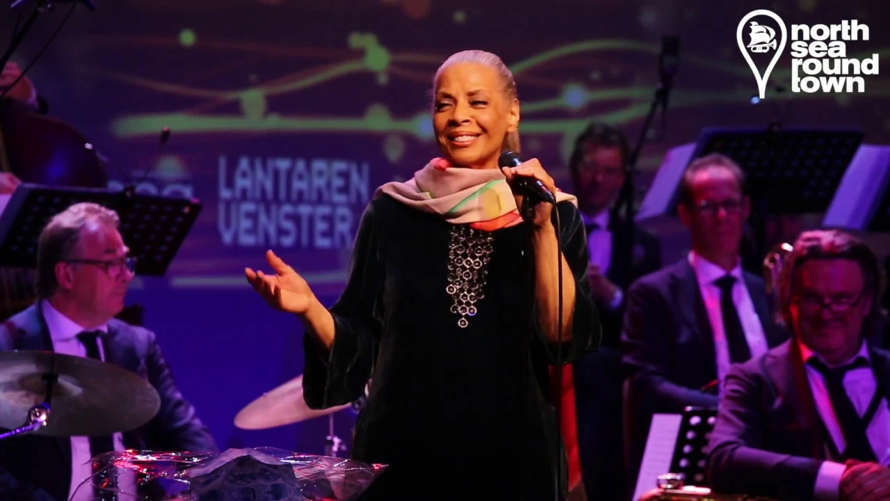 Patti Austin Teaches How to Scat @ Edison Jazz/World 2019, LantarenVenster