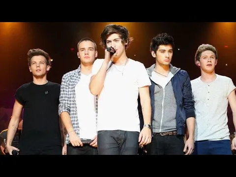 Download MP3 One Direction -What makes you Beautiful live at American Music Award 2012