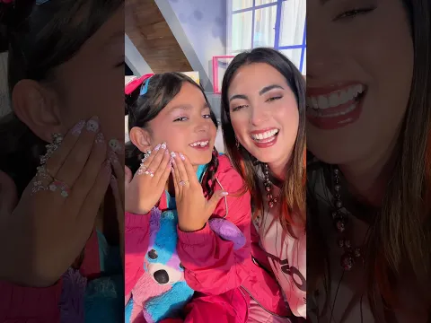 LOS OUTFITS DE LAS HERMANITAS DE @YOLOAVENTURAS 🧡