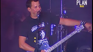 Download Simple Plan - Perfect (Live Sp Mix Festival 2005) MP3