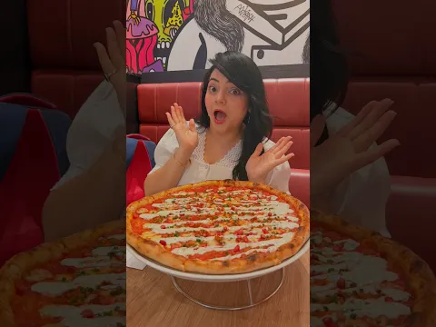 Reviewing @gordonramsay Pizza π€¬#food #fyp #shorts