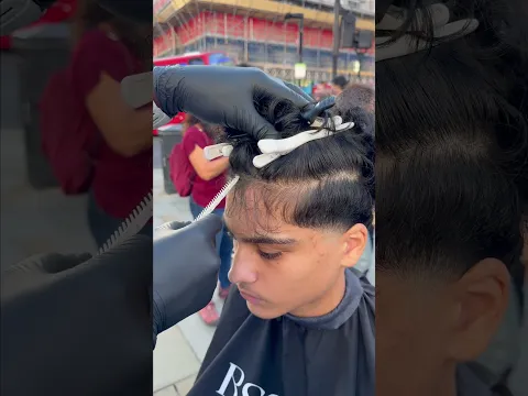FREE Haircut in the streets of London 😳