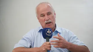 أحمد عظيمي أستاذ بكلية الإعلام والاتصال جامعة الجزائر 3  أحمد عظيمي أستاذ بكلية الإعلام والاتصال جامعة الجزائر 3
