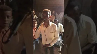 شاهد المبدع عبدالقادر عبدالسلام وابداعه في اغنية الكركابه لا تنسي الاشتراك في القناة 