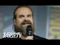 Video di David Harbour On If Hopper Lives or Died in 'Stranger Things'