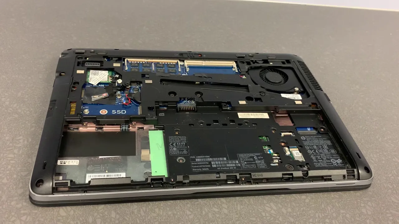 How to install SSD on HP EliteBook 840 G2. 