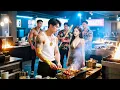 Download Lagu 炒飯窮小夥救了美女，最強地頭蛇盯上他正要動手無意看見他脖子上的銅錢，竟是龍主，瞬間跪地求饒！#爽劇 #逆襲 #反轉