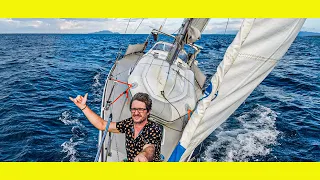 Solo Sailing, its a rough passage. Sailing Indonesia Learning By Doing Ep 97)