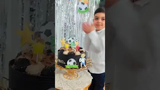 ميلادك ضويت شموع رح تكبر سنة    دندنها