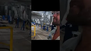 Clean factory.Watch the complete build #performanceboats #welding #aluminiumfabrication #boatbuild