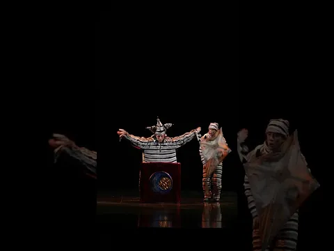 What an entrance 💅 #KOOZA | Cirque du Soleil