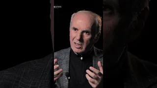 Librat që kanë "zhvendosur" Preç Zogajn: Walt Whitman me "Fije Bari" dhe Cheslav Milosz