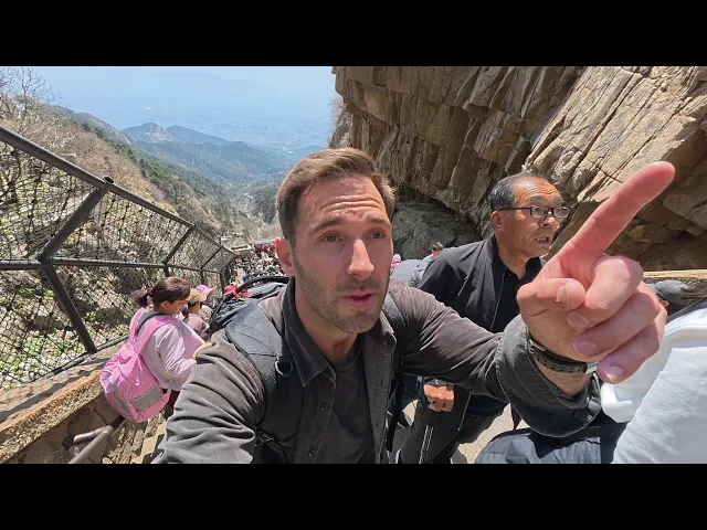 Climbing Mount Tai 🇨🇳 (Qingming Festival)
