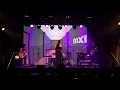mxmtoon - rain (Live in London, Heaven)