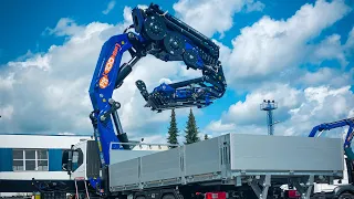 Hydraulický jeřáb PM 100 SP na podvozku IVECO T-WAY 510 8x4P