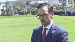 Reporter asks Mike McDaniel to kill kiss or marry about Kyle Shanahan Matt LaFleur Sean McVay