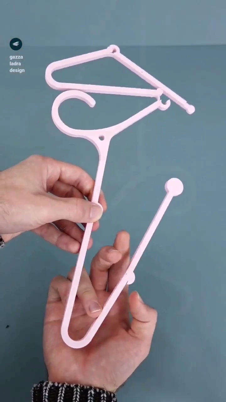 Print-in-place Clothes Hanger, foldable