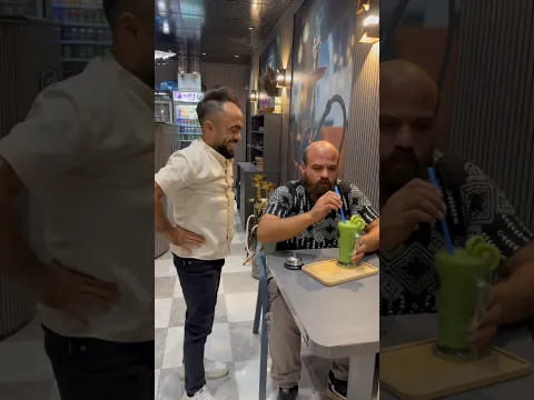 بدي احلى شي عنكون بالكافيه🍹😂😂