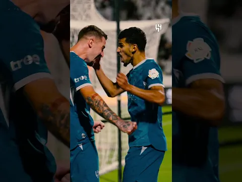 "محزري" ⬅️ "سيرجي" ⚽️💪