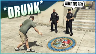 GTA 5 - What you can & can't do outside Police station?