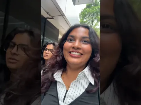 Aayu and anu ka college ka pehla din