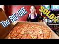 THE BIG ONE FOX S PIZZA DEN SOLO PIZZA CHALLENGE MOM VS FOOD PIZZA FOR ONE