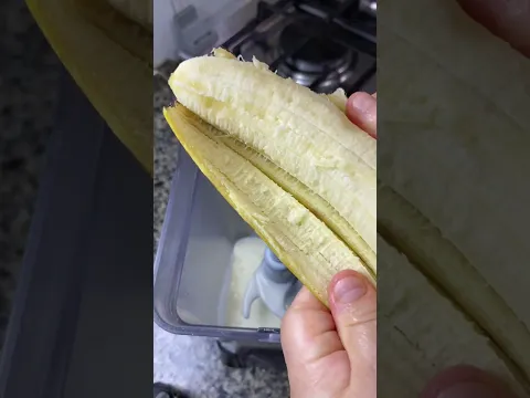 batido de leche con banano plátano o guineo ¡queda cremoso!