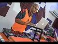 Download Lagu DJ JD - Kuna WATU ZAIDI ya 100 wanajaa NJE Kusubiri kuonana na Mimi / Nilimpa JINA LA PROFESSOR JAY.