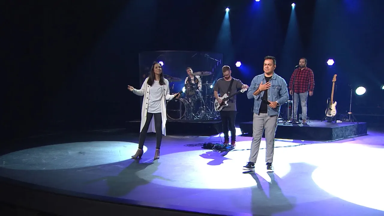 'La Bendición' (The Blessing) - Becky Collazos ft Jacobo Ramos (Live Gateway Church 2020) 'La Bendición' (The Blessing) - Becky Collazos ft Jacobo Ramos (Live Gateway Church 2020)