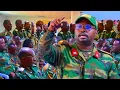 Download Lagu Kijk hoe gouverneur Shute een officier dwarsboomt die met Al-Shabaab samenwerkt. Degene die aan h...