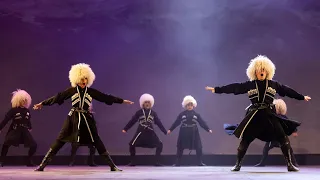 kazbeguri georgian dance national dance ensemble romiosini