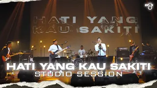 Hati Yang Kau Sakiti  - UNGU | Waktu Yang Dinanti 3.0