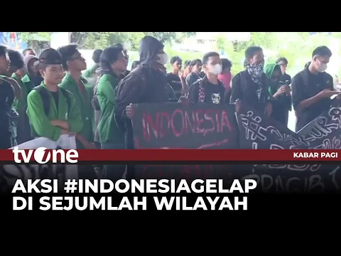 Ratusan Mahasiswa Lakukan Longmarch dan Bentangkan Spanduk #IndonesiaGelap